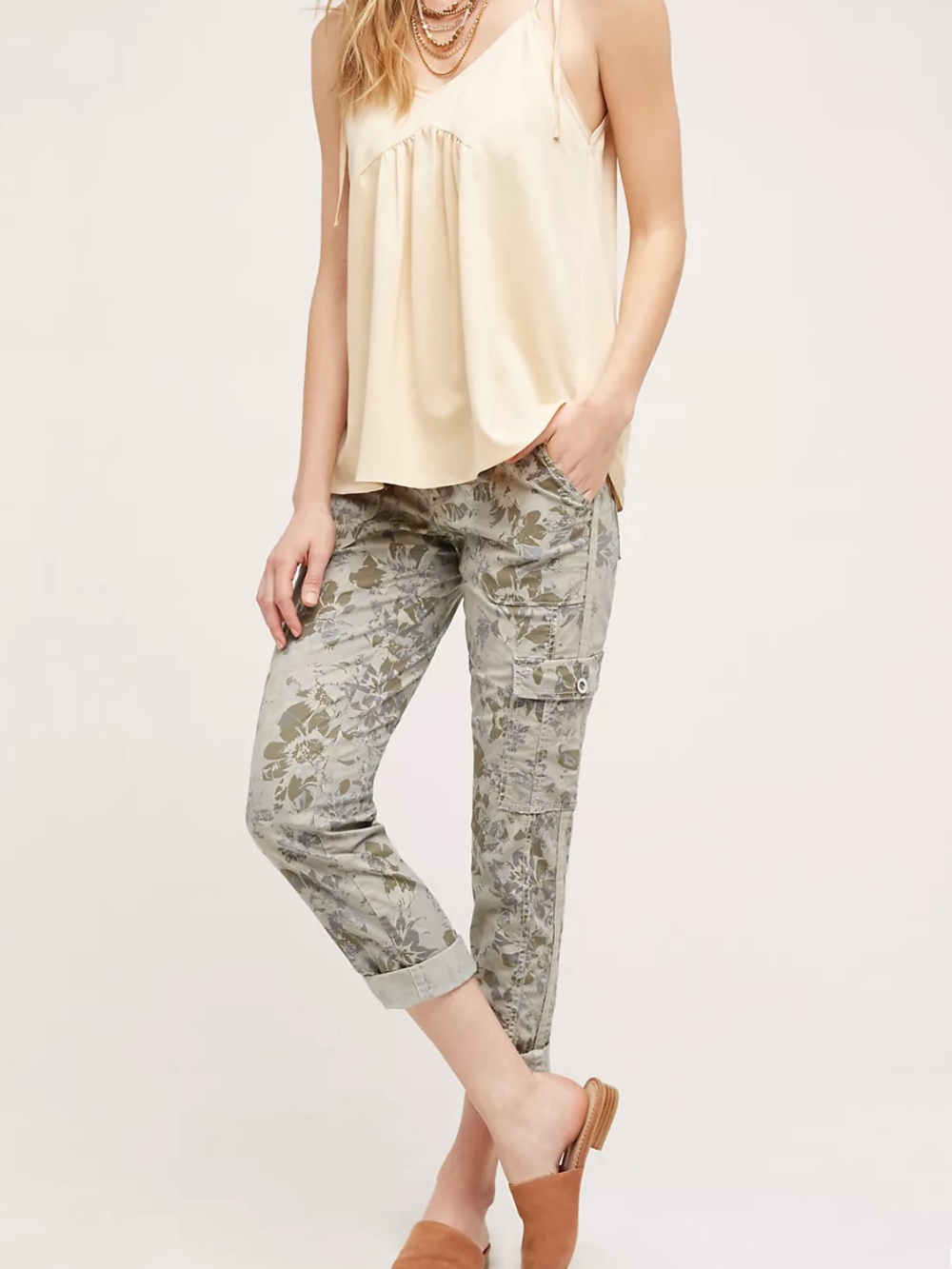 Anthropologie Hei Hei Wanderer Floral Size 6 Cropped Cargo Pants
